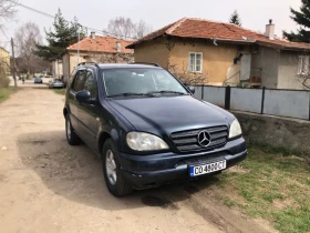 Mercedes-Benz ML 270 2.7   | Mobile.bg    1