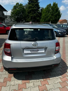     Toyota Urban Cruiser 1.3i---TOPP