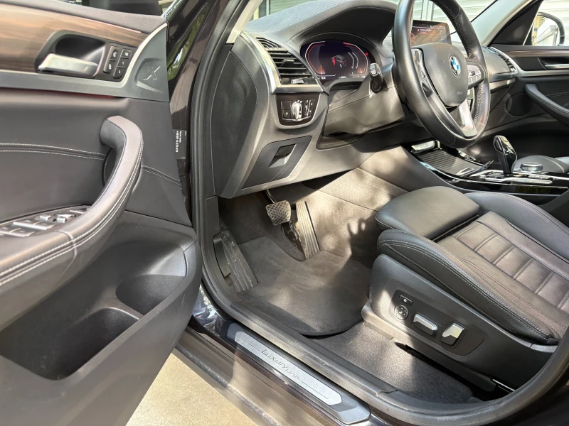 BMW X3, снимка 4 - Автомобили и джипове - 52214067