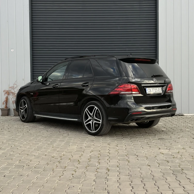 Mercedes-Benz GLE 43 AMG Distronic + , Масаж, 360 камера, снимка 5 - Автомобили и джипове - 52580667