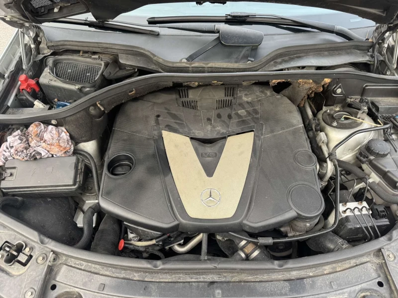 Mercedes-Benz ML 320 На реални километри, снимка 13 - Автомобили и джипове - 52655524
