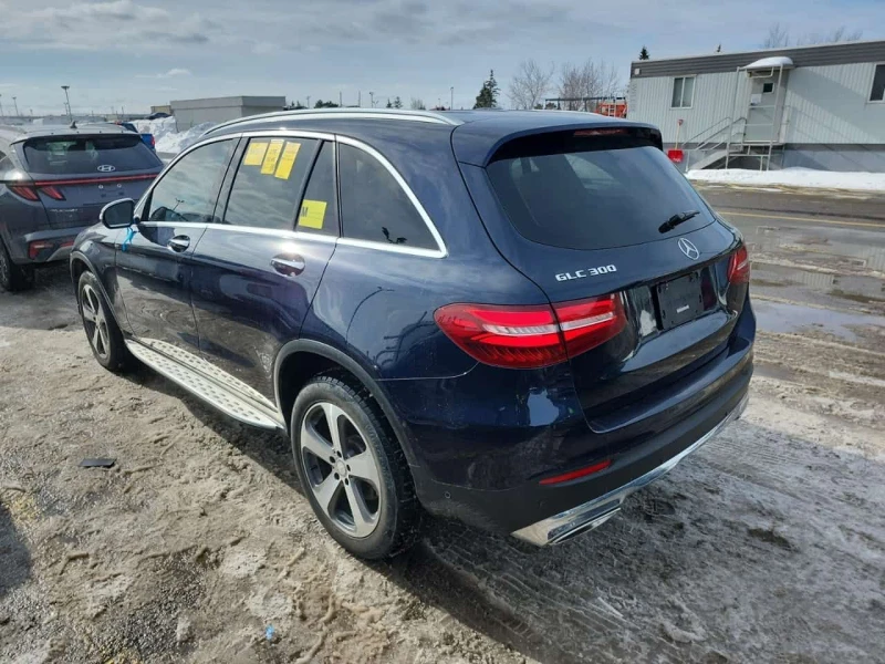 Mercedes-Benz GLC * 300 * CARFAX * ЦЕНА ДО БГ, снимка 4 - Автомобили и джипове - 53523586