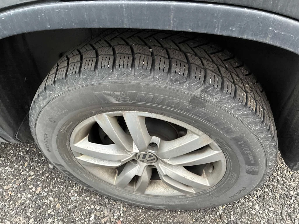 VW Tiguan * 2WD 4dr Auto * CARFAX * ��� ������������ ������ | Mobile.bg � ����������� 12