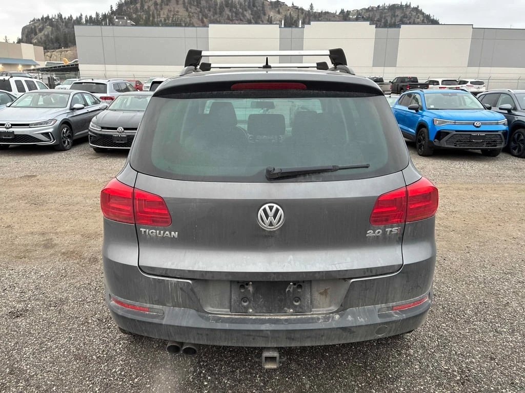 VW Tiguan * 2WD 4dr Auto * CARFAX * БЕЗ ПЪРВОНАЧАЛНА ВНОСКА - изображение 4