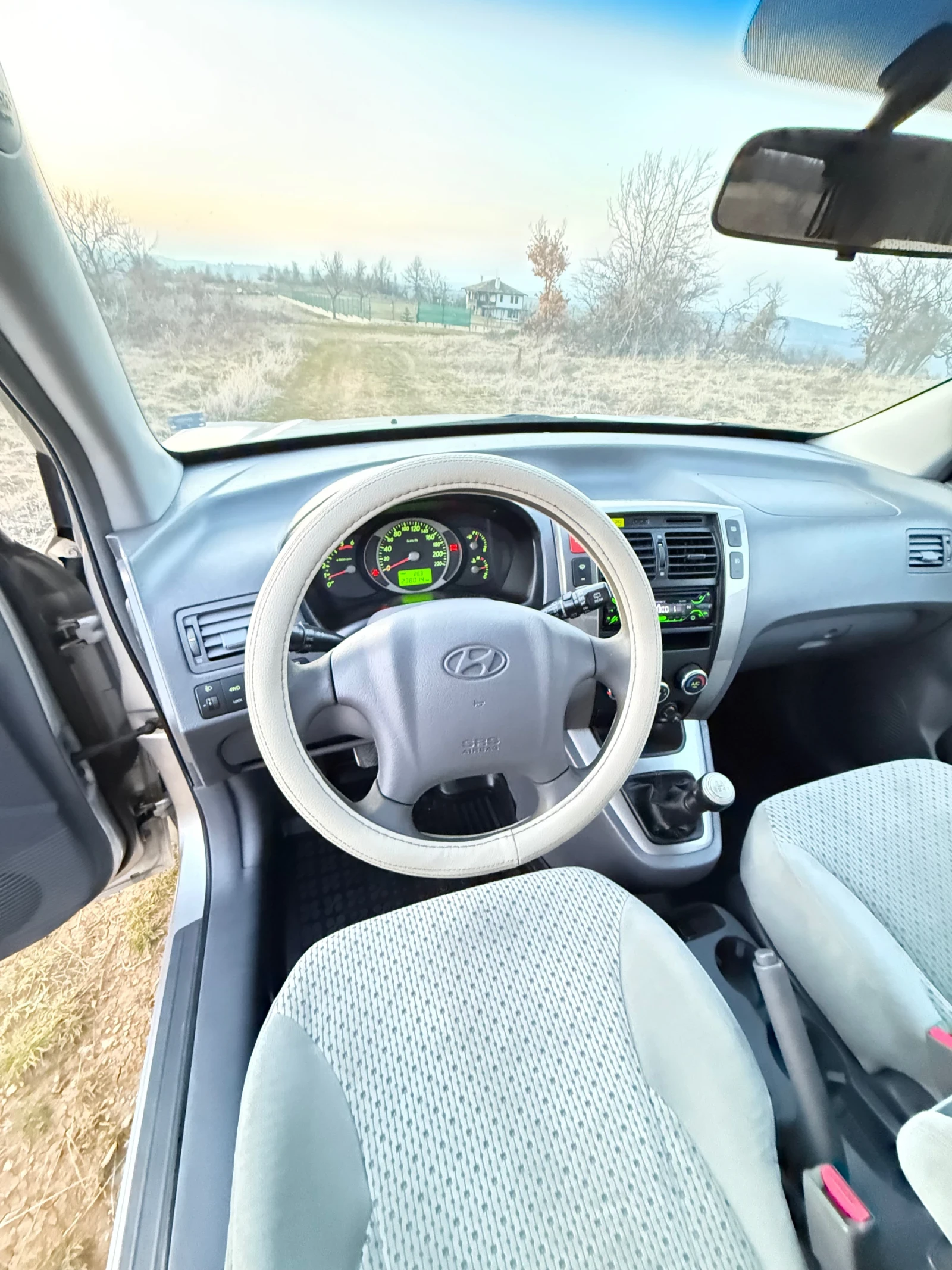 Hyundai Tucson 2.0 CRDI 4�4 ���������, ������ ������� | Mobile.bg � ����������� 8