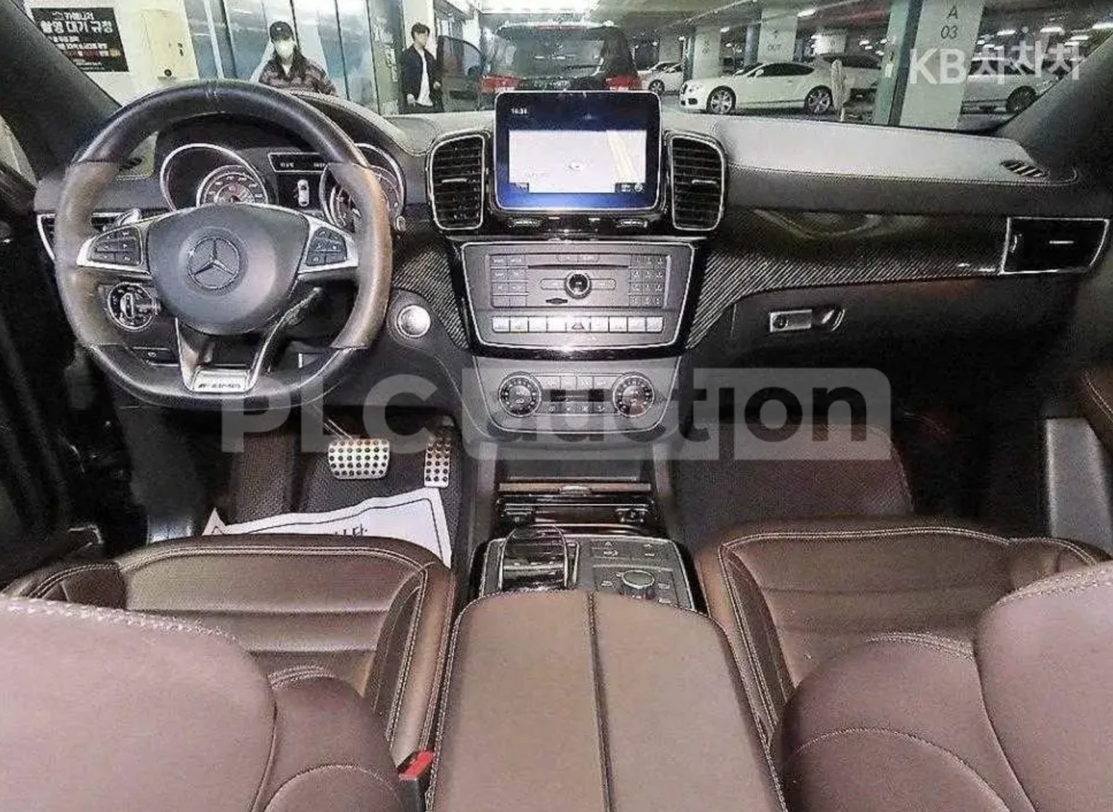 Mercedes-Benz GLE 63 S AMG GLE63S Coupe/360 камери/Обдухване/FULL/Без аналог!, снимка 10 - Автомобили и джипове - 54077573