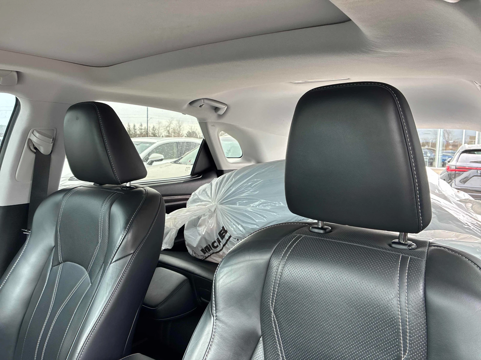 Lexus RX 350 ПОДГРЕВ* 360КАМЕРА* LANE* ASSIST* КЕЙЛЕС* , снимка 9 - Автомобили и джипове - 54152071