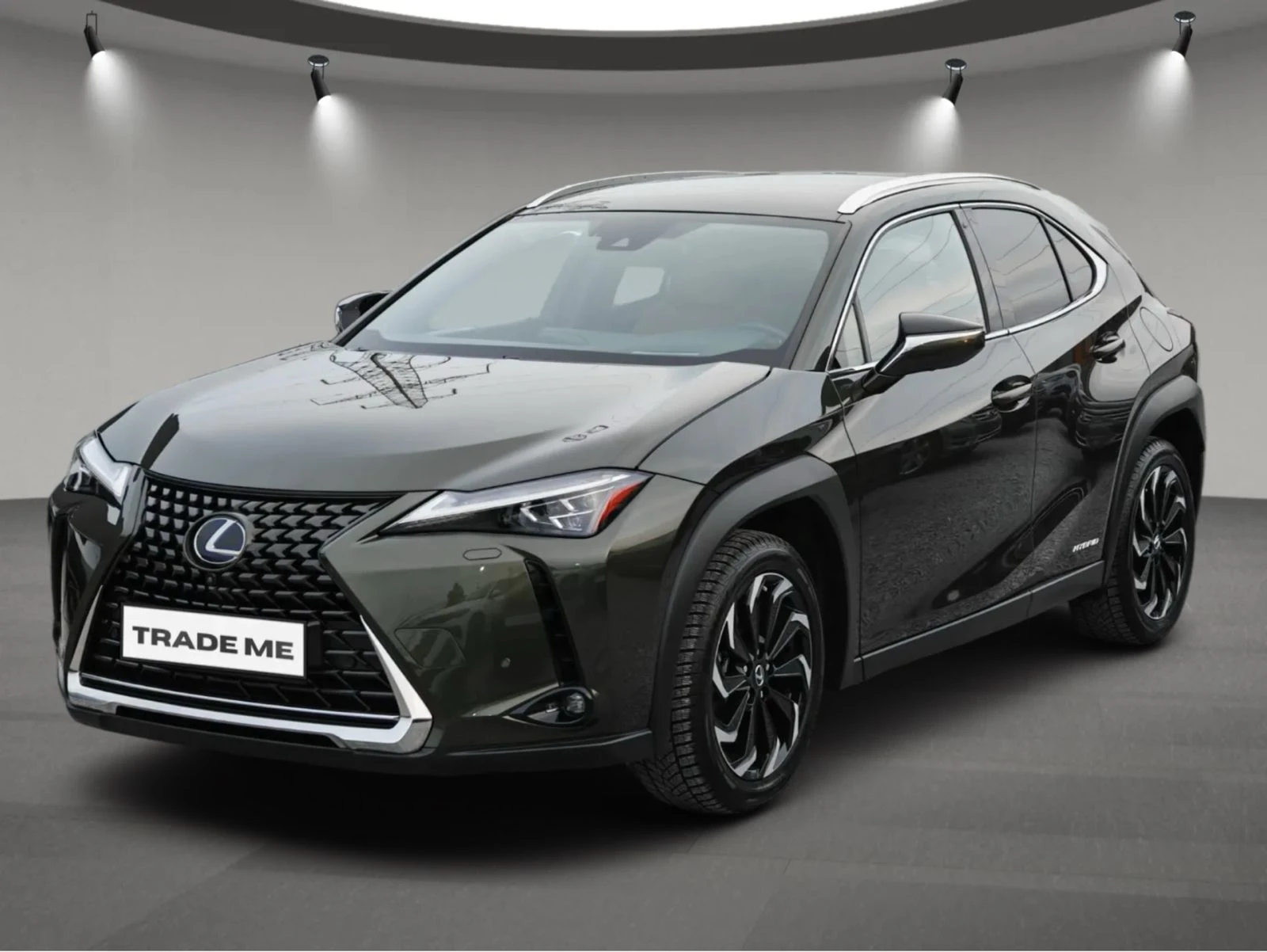 Lexus UX 250h TRIPLE-BEAM LED/Подгрев/Обдухване/Камера 360/HUB