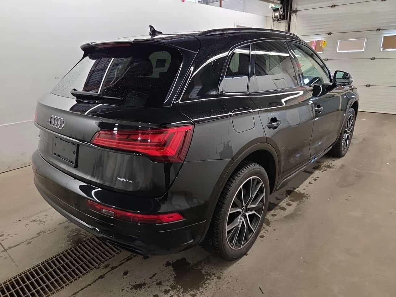 Audi Q5 45TFSI S-Line * PROGRESSIV * CARFAX * , снимка 3 - Автомобили и джипове - 54396635