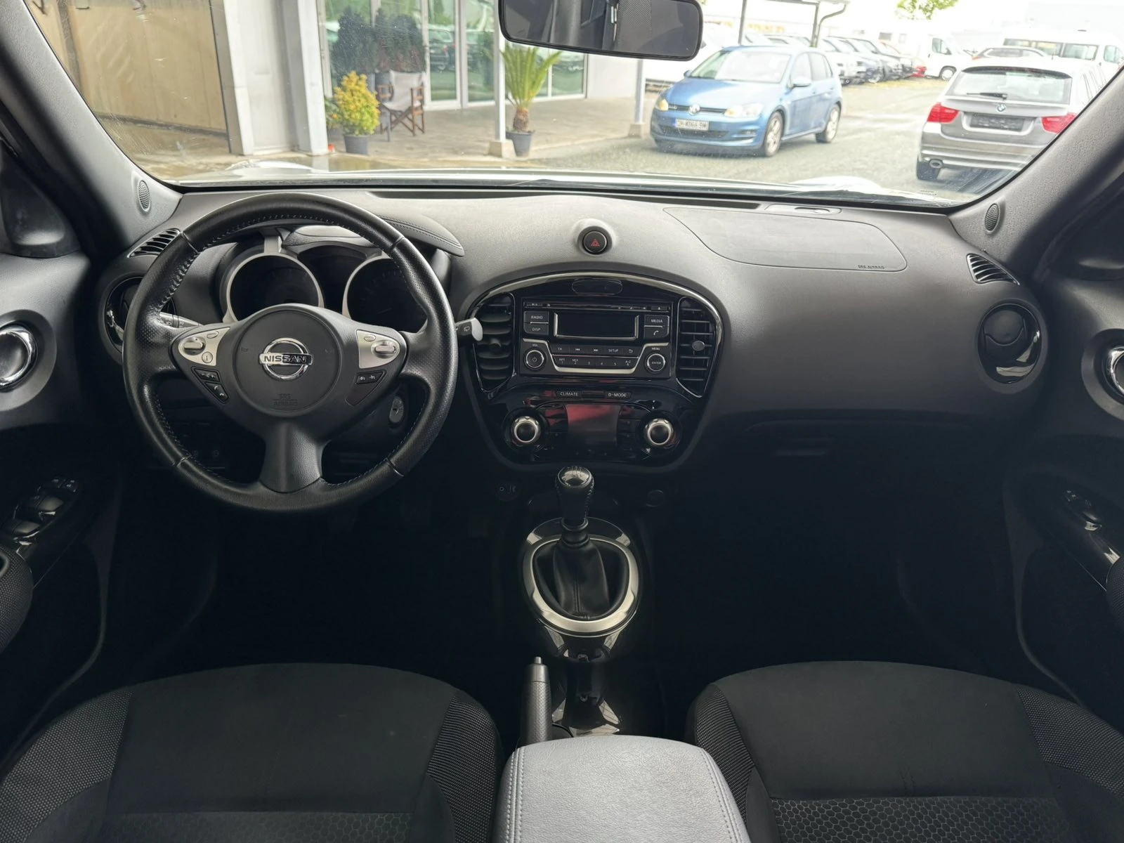 Nissan Juke 116ps* 6ск* 154хл.км* ПАРКТРОНИК* , снимка 11 - Автомобили и джипове - 54747567