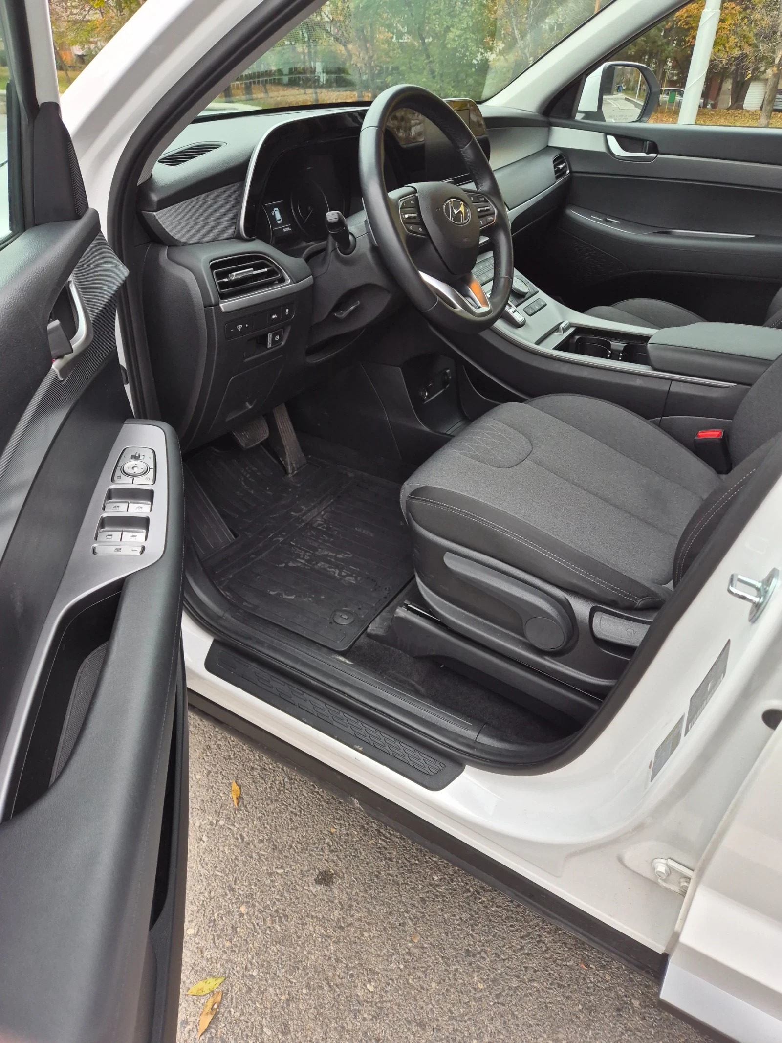 Hyundai Palisade 3.8 V6 AWD  / 7+ 1 места, снимка 5 - Автомобили и джипове - 56243883