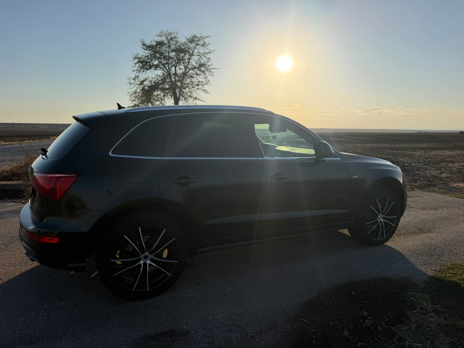 Audi Q5, снимка 15 - Автомобили и джипове - 56442675