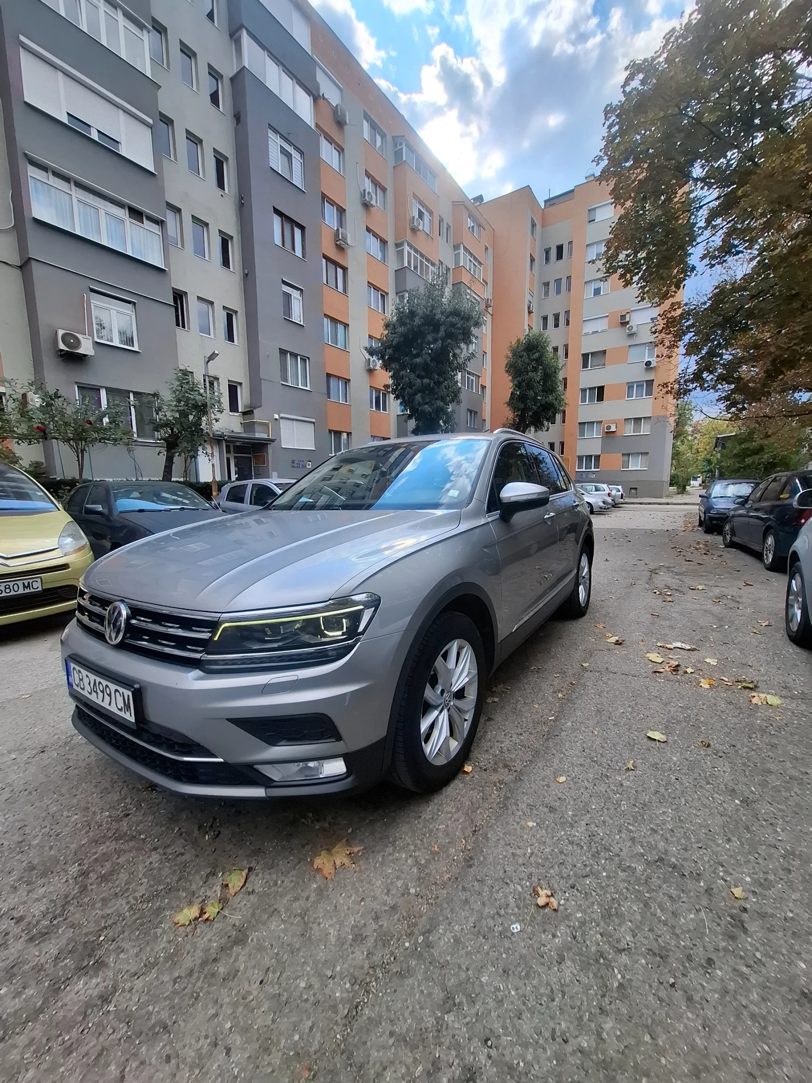 VW Tiguan 2.0, снимка 7 - Автомобили и джипове - 56485532