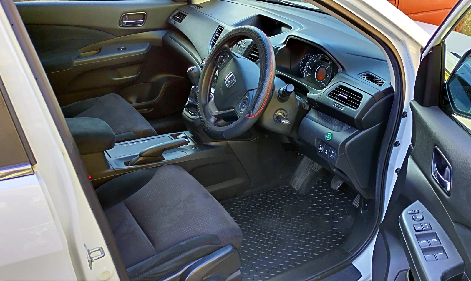 Honda Cr-v 2.0 Газ/Бензин, снимка 7 - Автомобили и джипове - 56635212