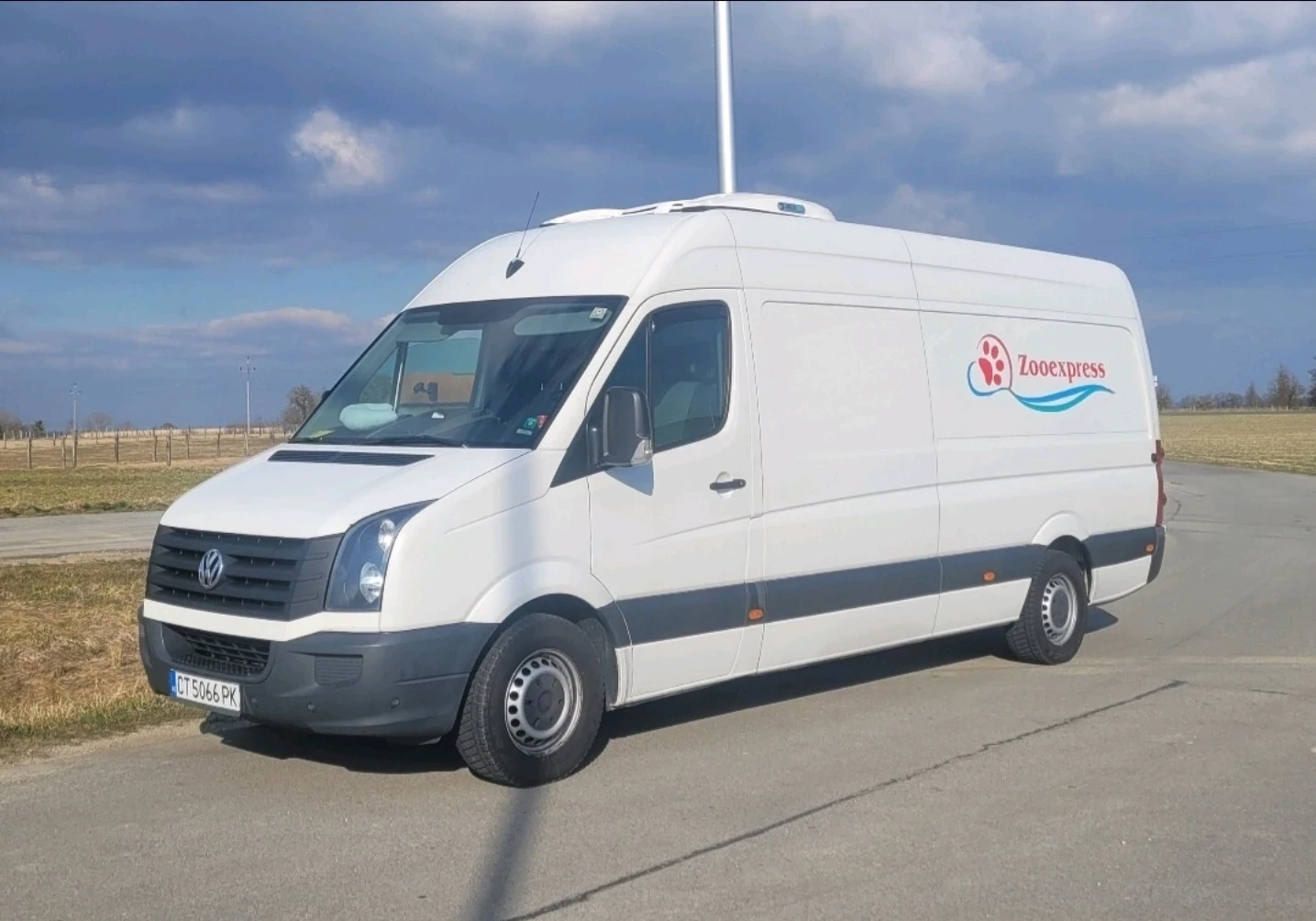 VW Crafter Легло, Темпомат, Климатик , снимка 1