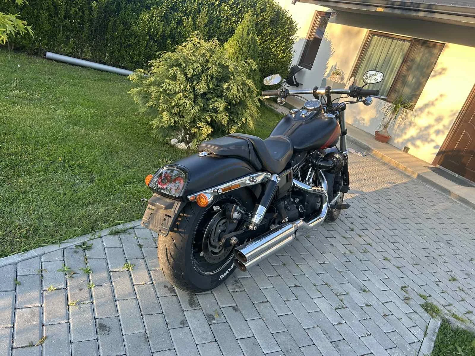 Harley-Davidson Dyna FAT BOB 103 ci ABS 8500 km. , снимка 4 - Мотоциклети и мототехника - 54401230