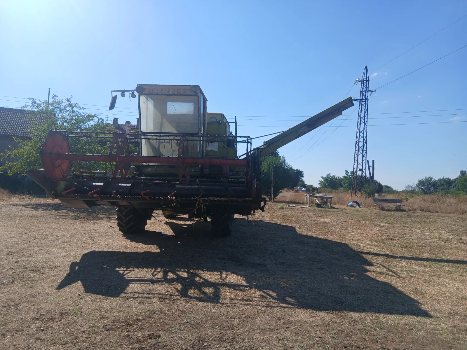 Комбайн Claas Dominator 85