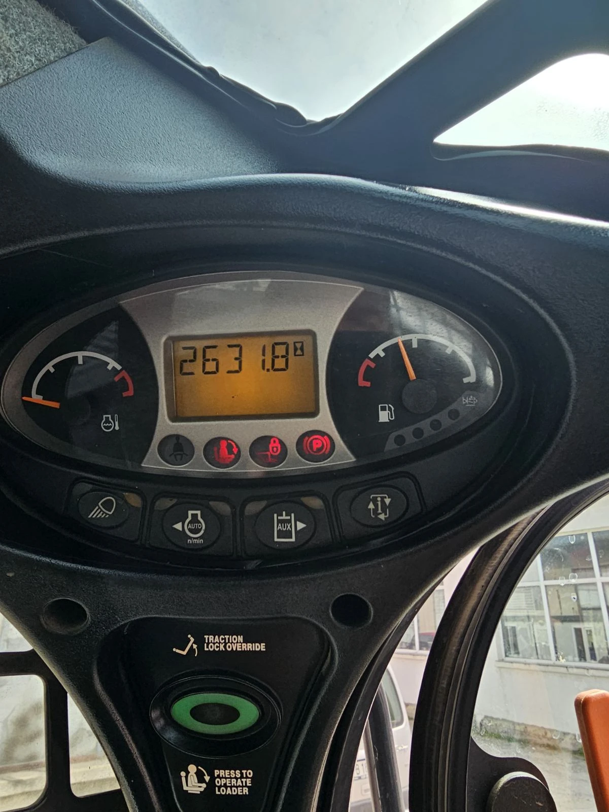 ���� ����� �������� Bobcat S590 | Mobile.bg � ����������� 12