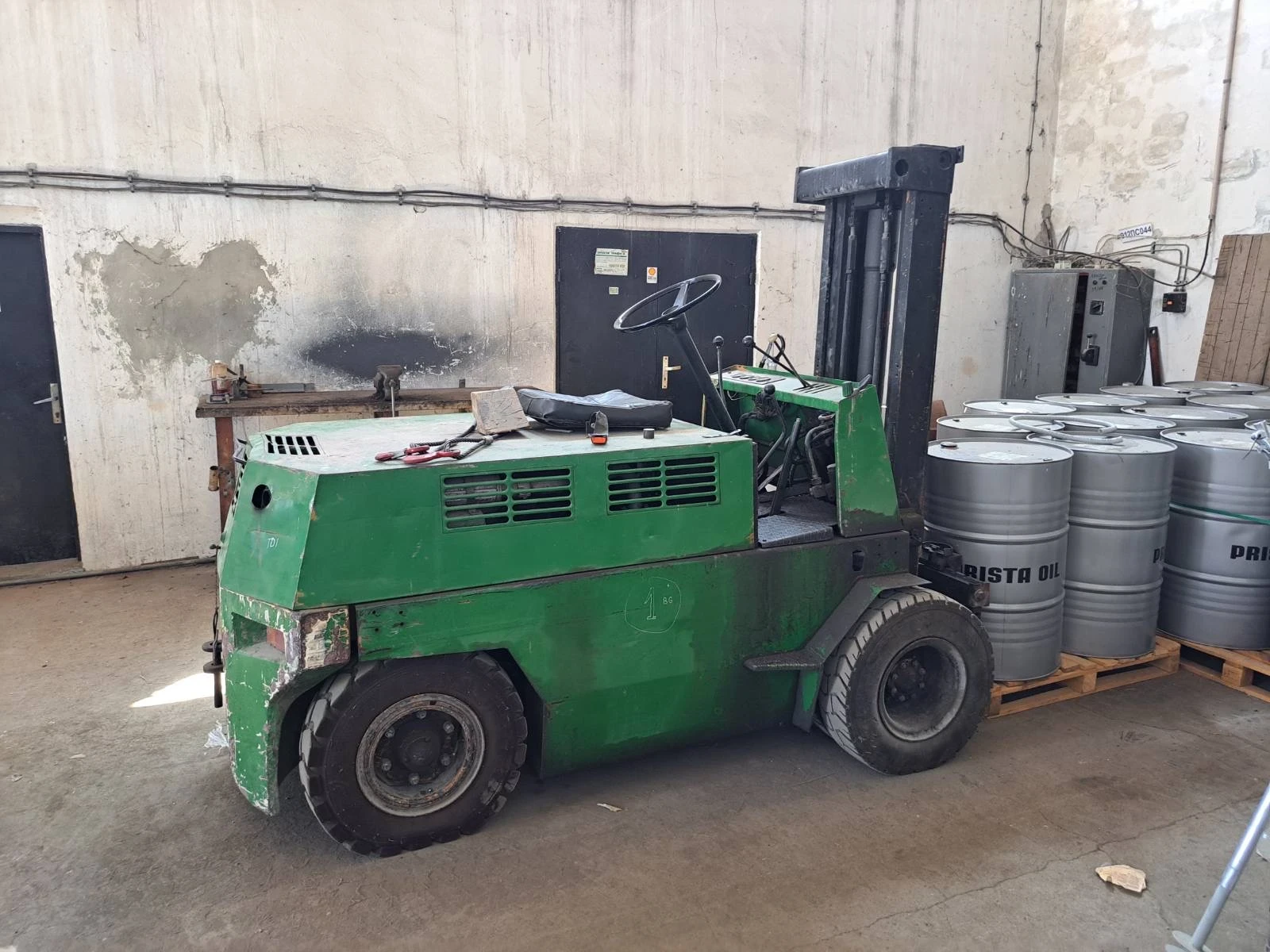   1733  | Mobile.bg   4