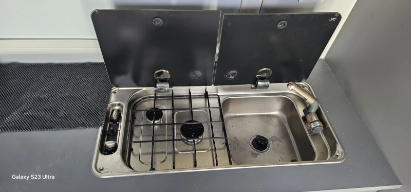 Кемпер Mercedes-Benz 319, снимка 13 - Каравани и кемпери - 51318939