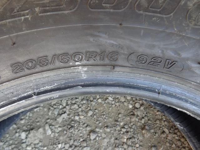 Гуми Летни 205/60R16, снимка 6 - Гуми и джанти - 21439483