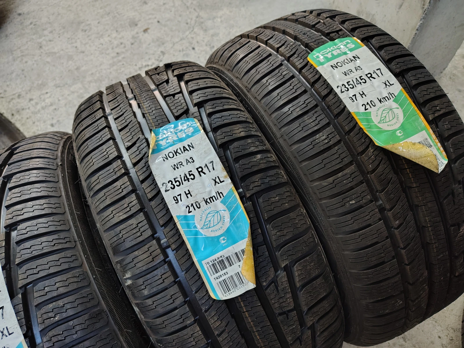  235/45R17 | Mobile.bg   4