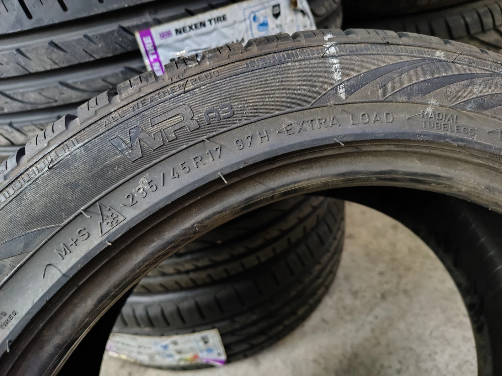  235/45R17 | Mobile.bg   6