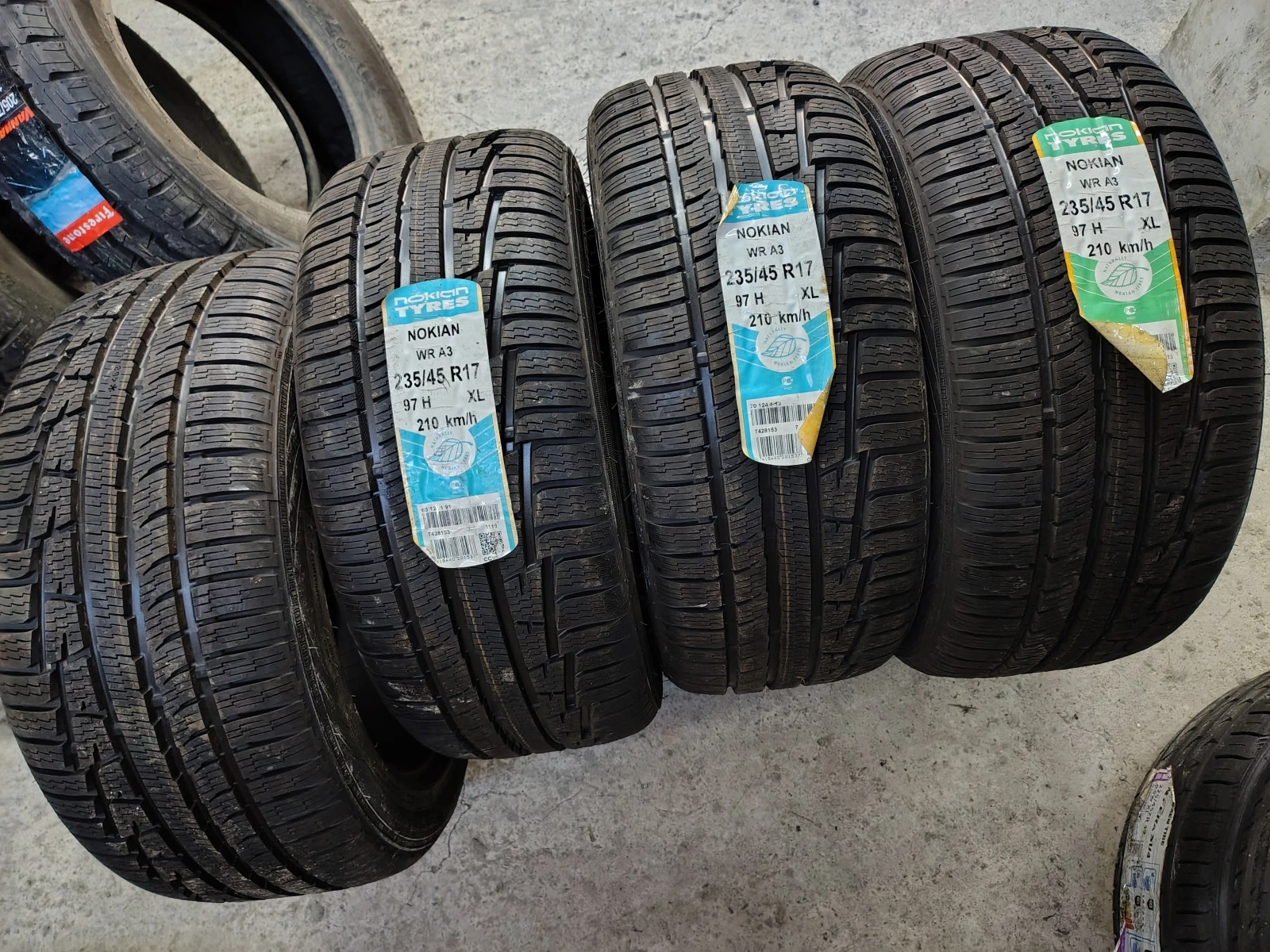  235/45R17 | Mobile.bg   1