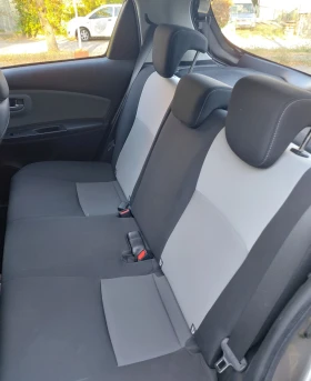 Toyota Yaris Feis Hybrid  FULL..., снимка 7