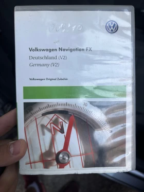 VW Golf 1.6 TDI 105кс. , снимка 10