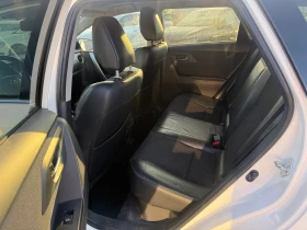 Toyota Auris, снимка 13