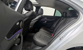 Mercedes-Benz E 220, снимка 13