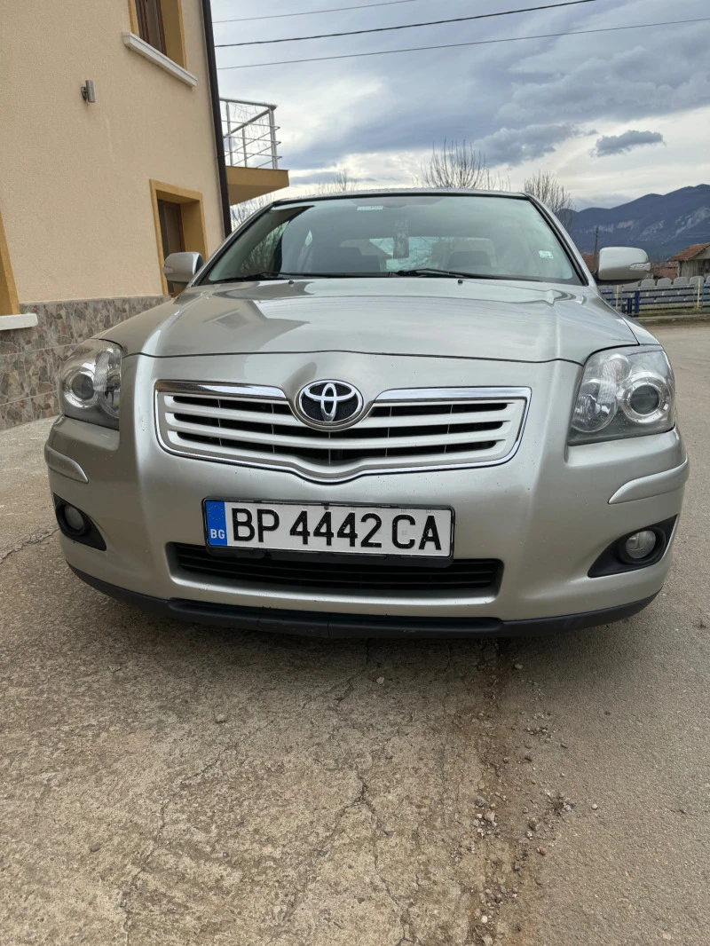 Toyota Avensis 2.2 D4D, снимка 1 - Автомобили и джипове - 41568087