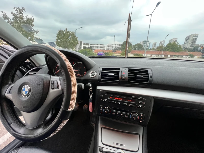 BMW 120 2.0, снимка 6 - Автомобили и джипове - 47397594