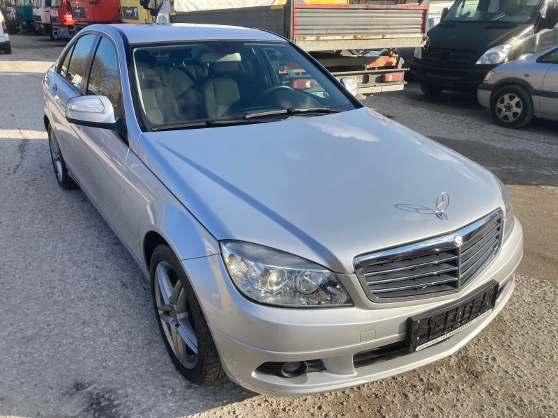 Mercedes-Benz C 180 156 к.с. - Напълно обслужен, снимка 8 - Автомобили и джипове - 48965528