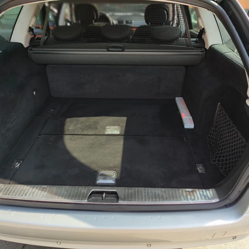 Mercedes-Benz E 200, снимка 2 - Автомобили и джипове - 52368457
