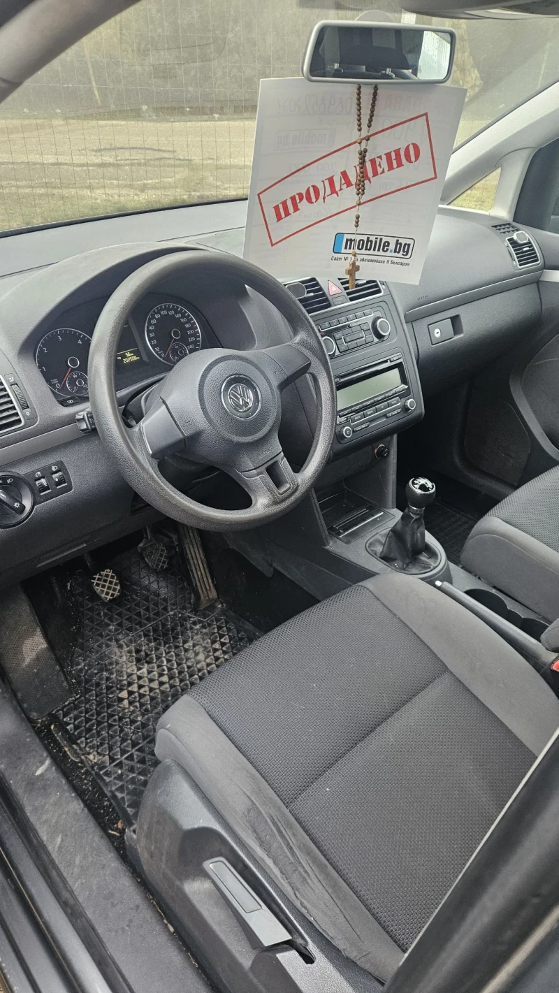 VW Touran 1.6tdi.105ks.6skoposti, снимка 7 - Автомобили и джипове - 52510016