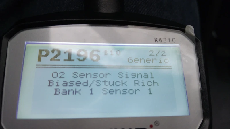 VW Touran Ecofuel Фабричен Метан, снимка 9 - Автомобили и джипове - 53411633