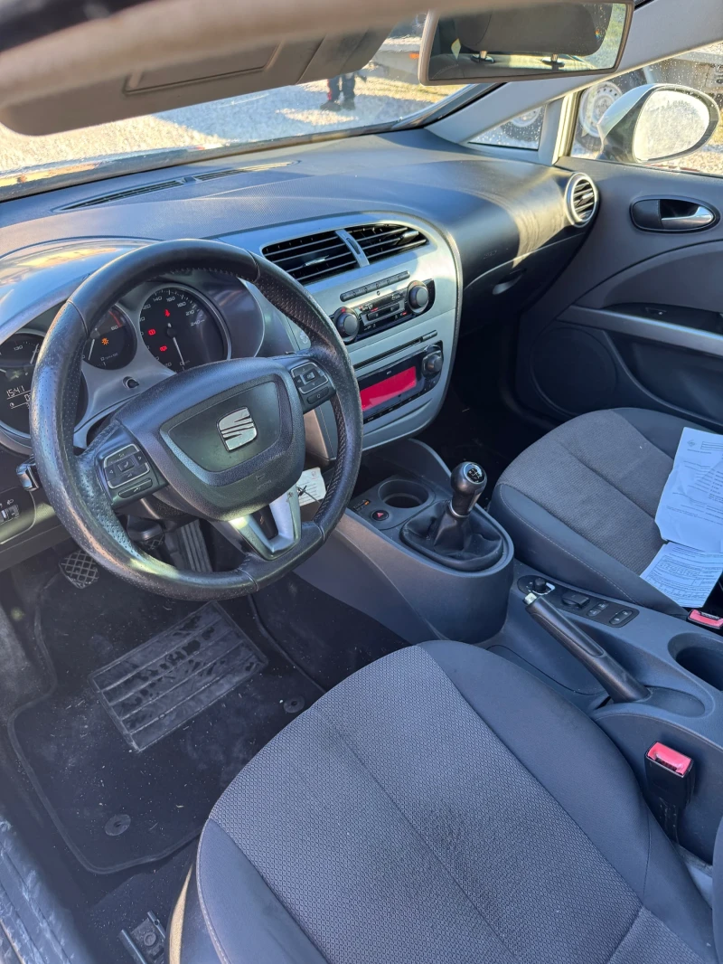 Seat Leon 1.9 tdi италия, снимка 5 - Автомобили и джипове - 53528390