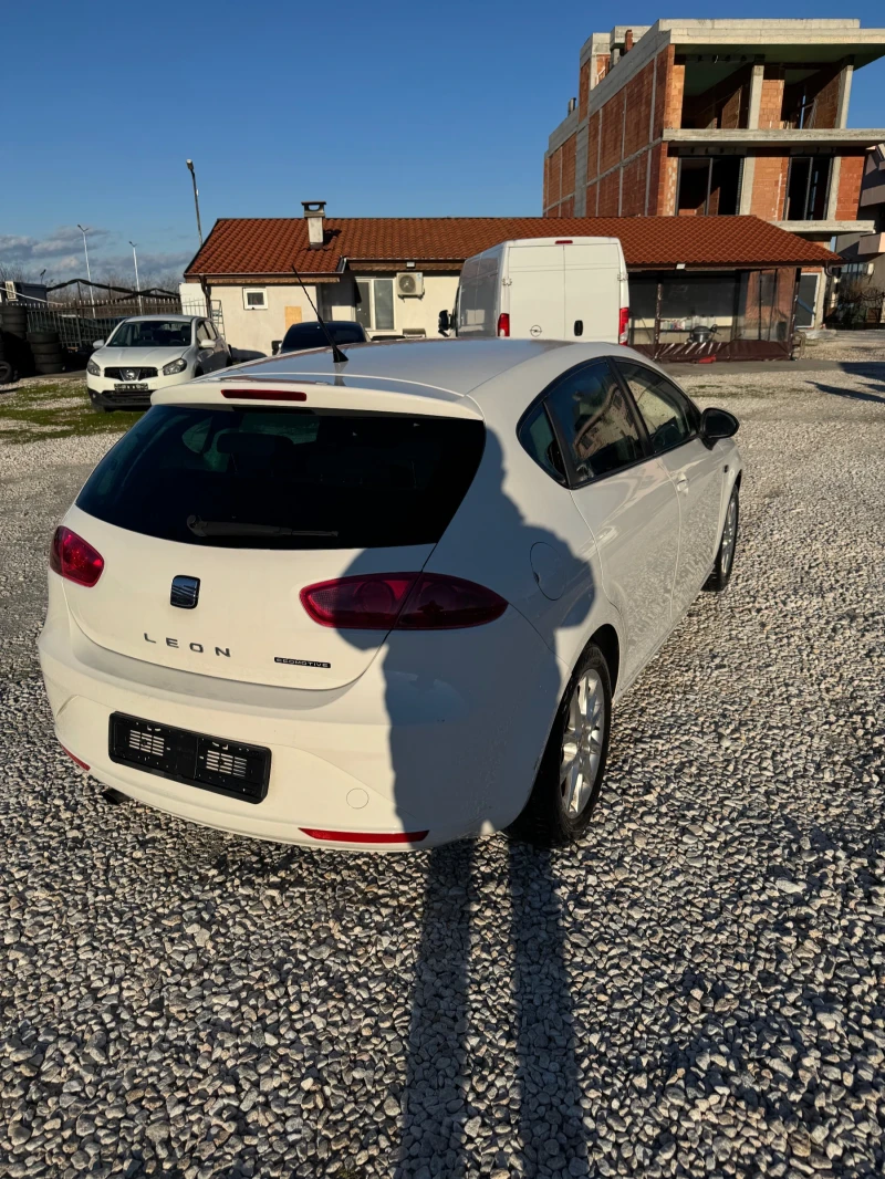 Seat Leon 1.9 tdi италия, снимка 3 - Автомобили и джипове - 53528390