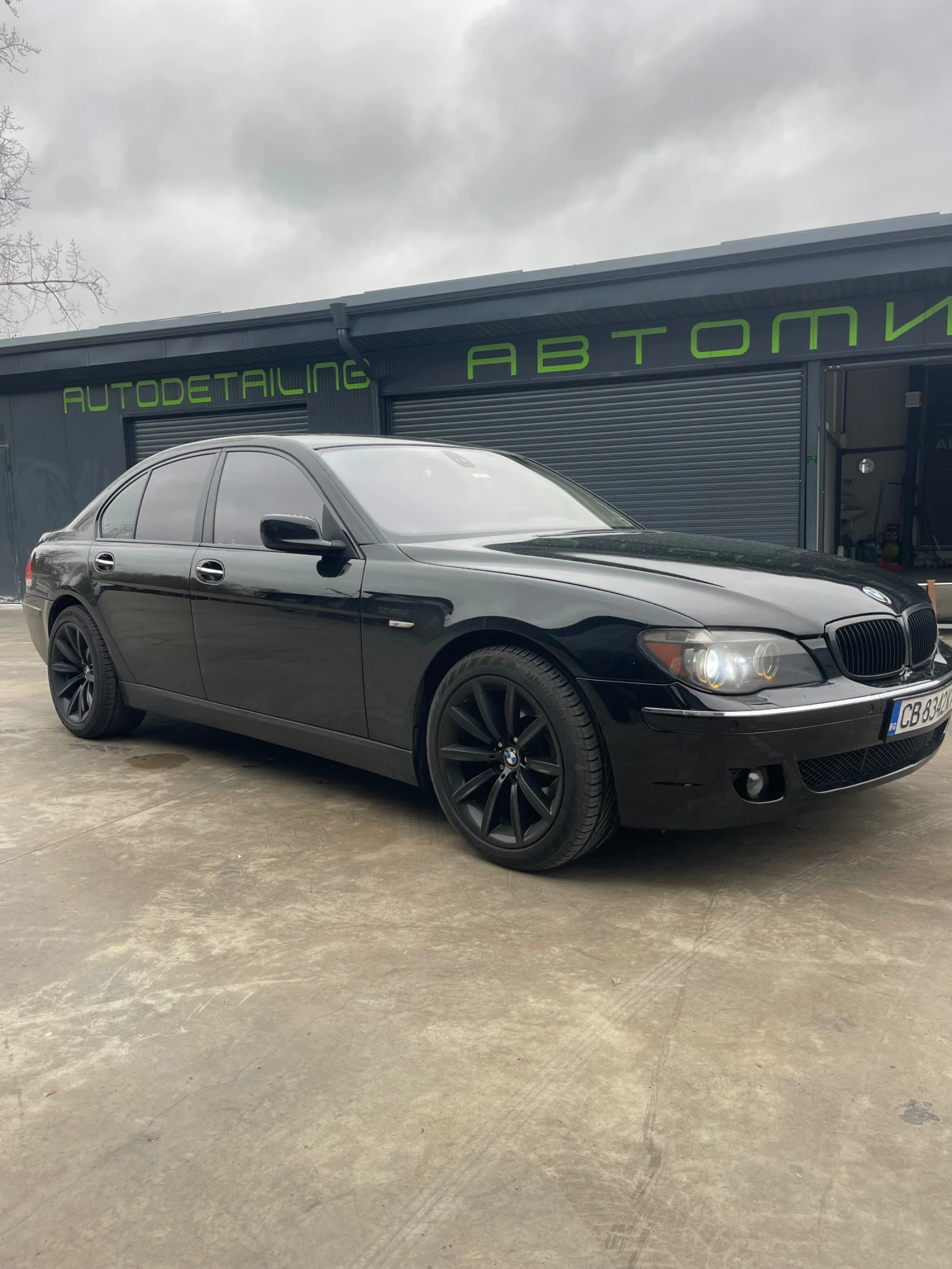 BMW 750 FULL - изображение 2