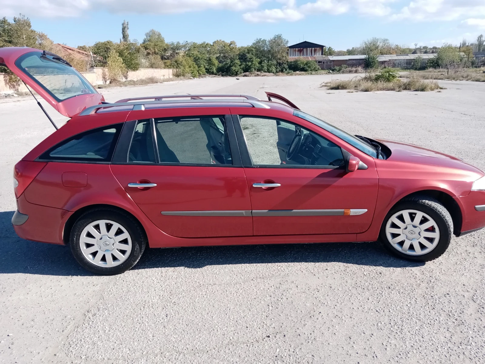 Renault Laguna 1.6i - изображение 3