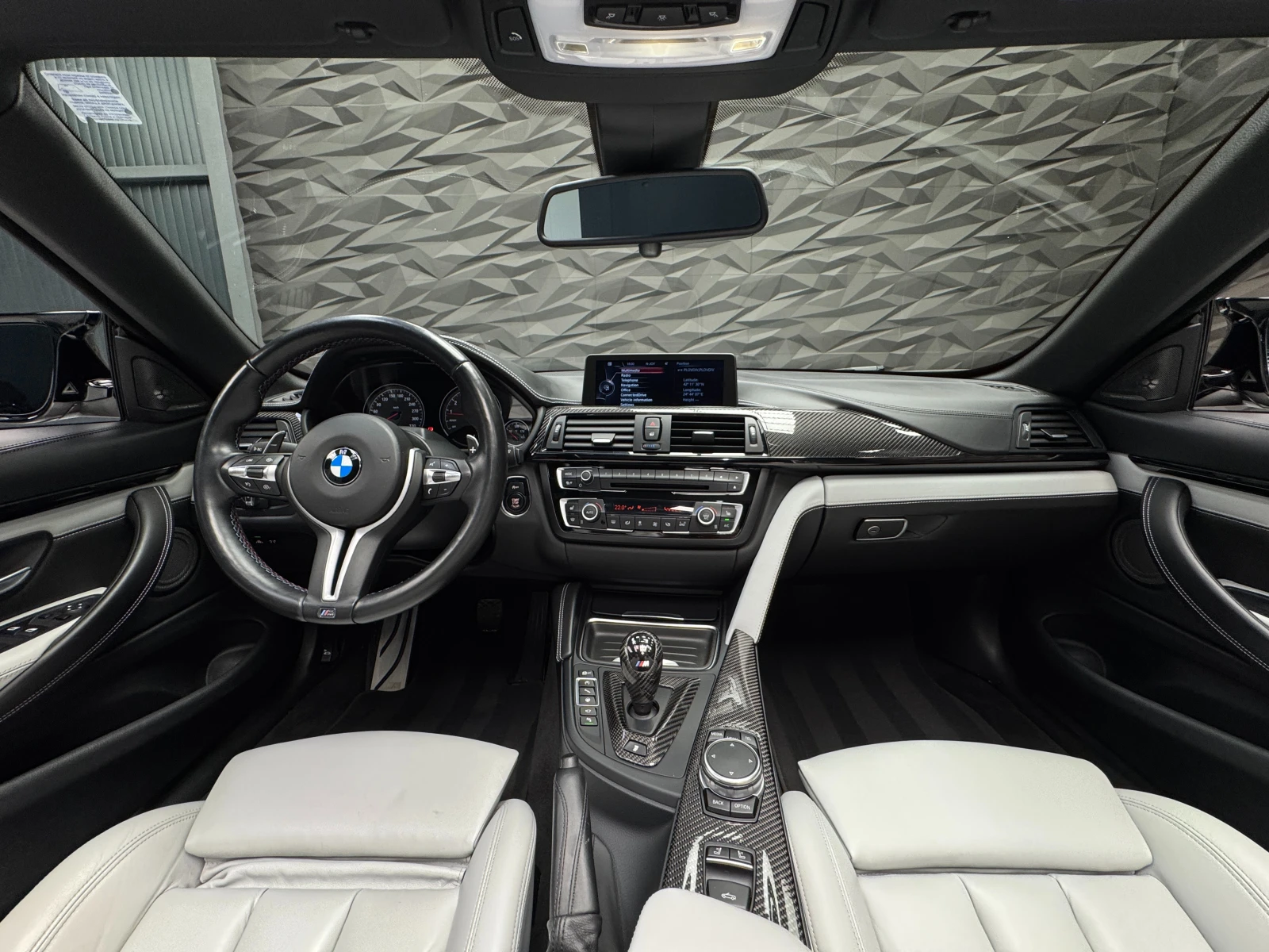 BMW M4 Cabrio* Carbon-Ceramic* H&K* Surround View - изображение 5
