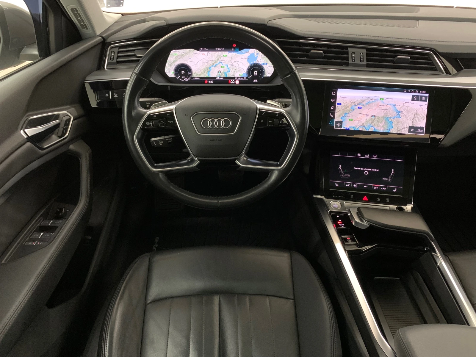 Audi E-Tron 50 Quattro S-line #PANORAMA#PODGREV#MEMORY#DIS#CAM - изображение 10