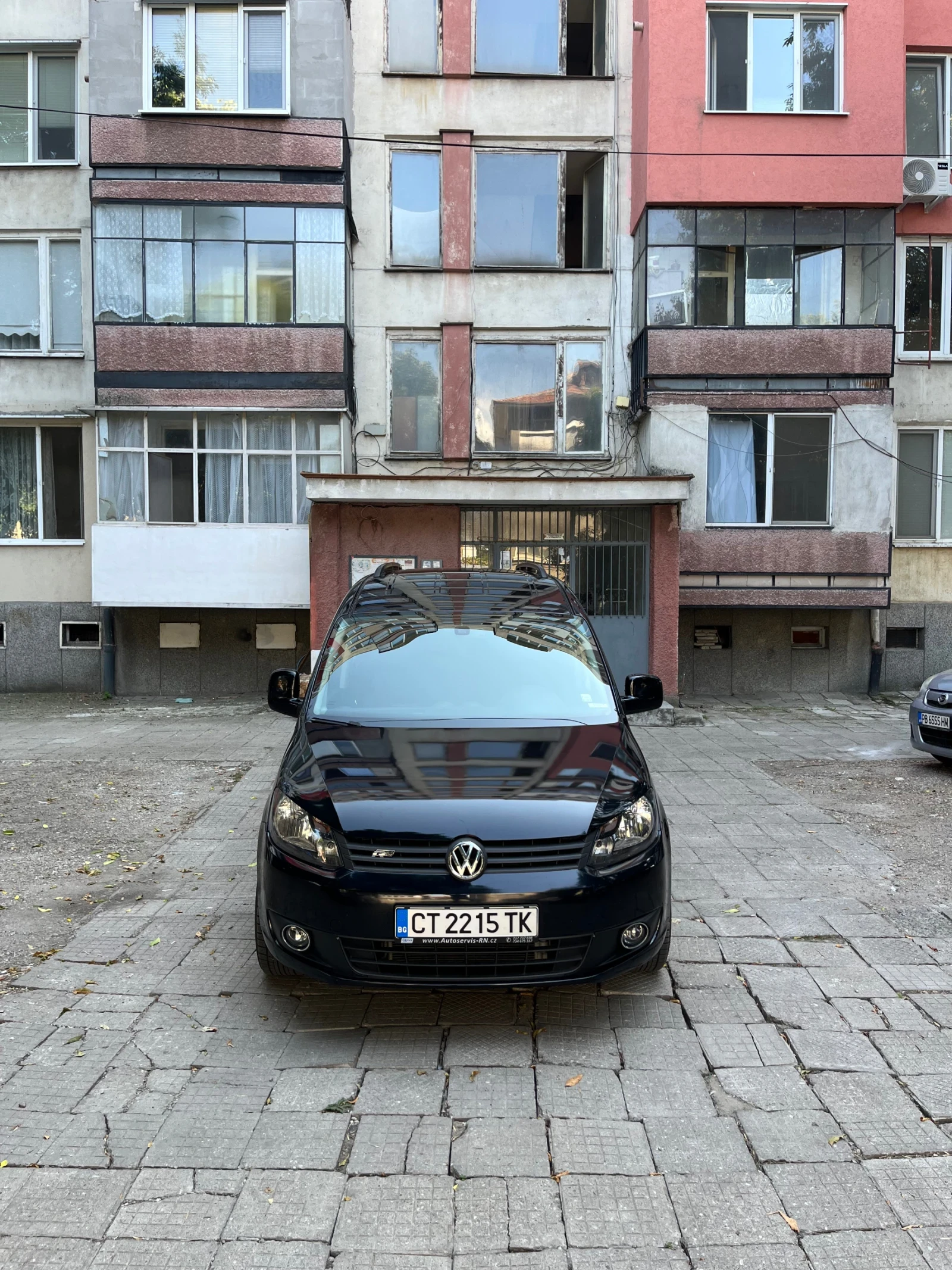 VW Caddy 1.6 bifuel Maxi фабрична газ 7 места - изображение 4