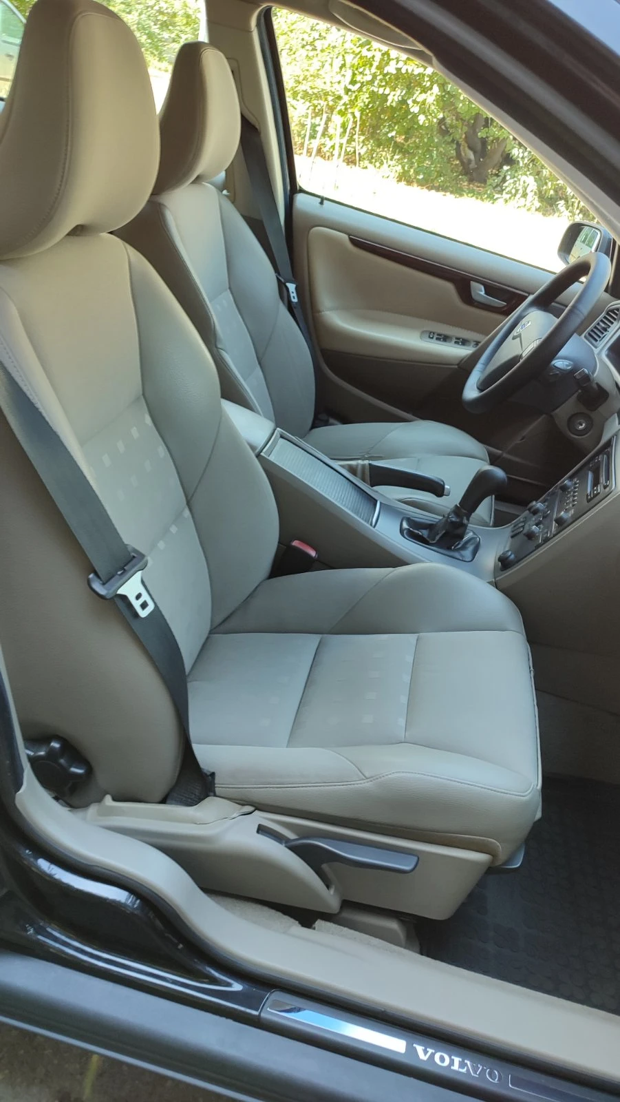 Volvo V70 D5 Facelift | Mobile.bg   11