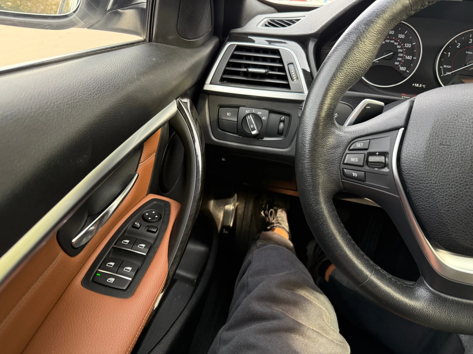 BMW 330 Plug-in Hybrid  | Mobile.bg   8