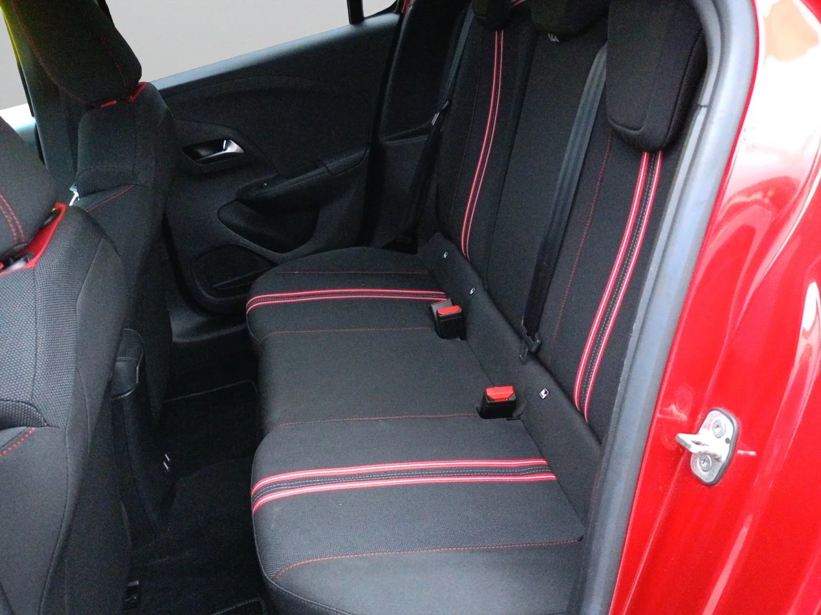 Opel Corsa GS 136 (100kW)  E6 | Mobile.bg   11