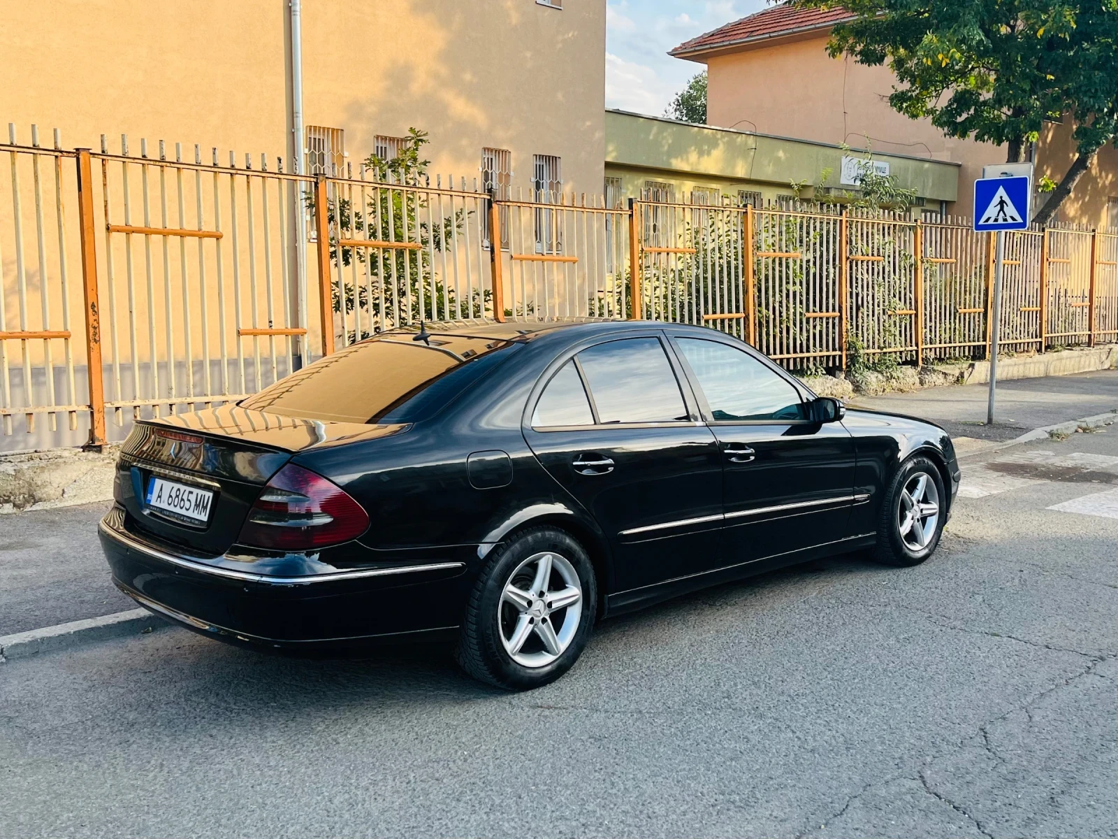 Mercedes-Benz E 270 2.7 177  - изображение 4