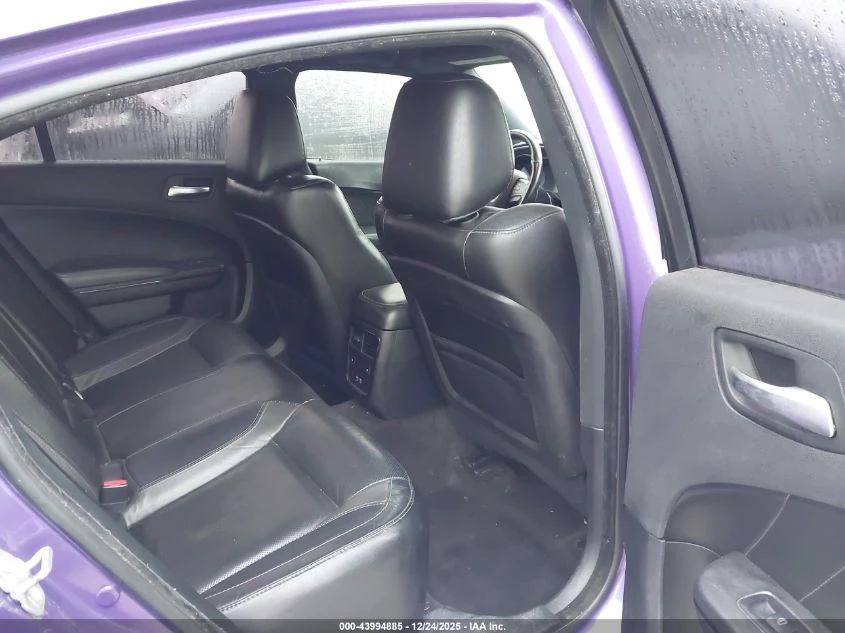 Dodge Charger 3.6l Sxt Plus Rwd - изображение 8